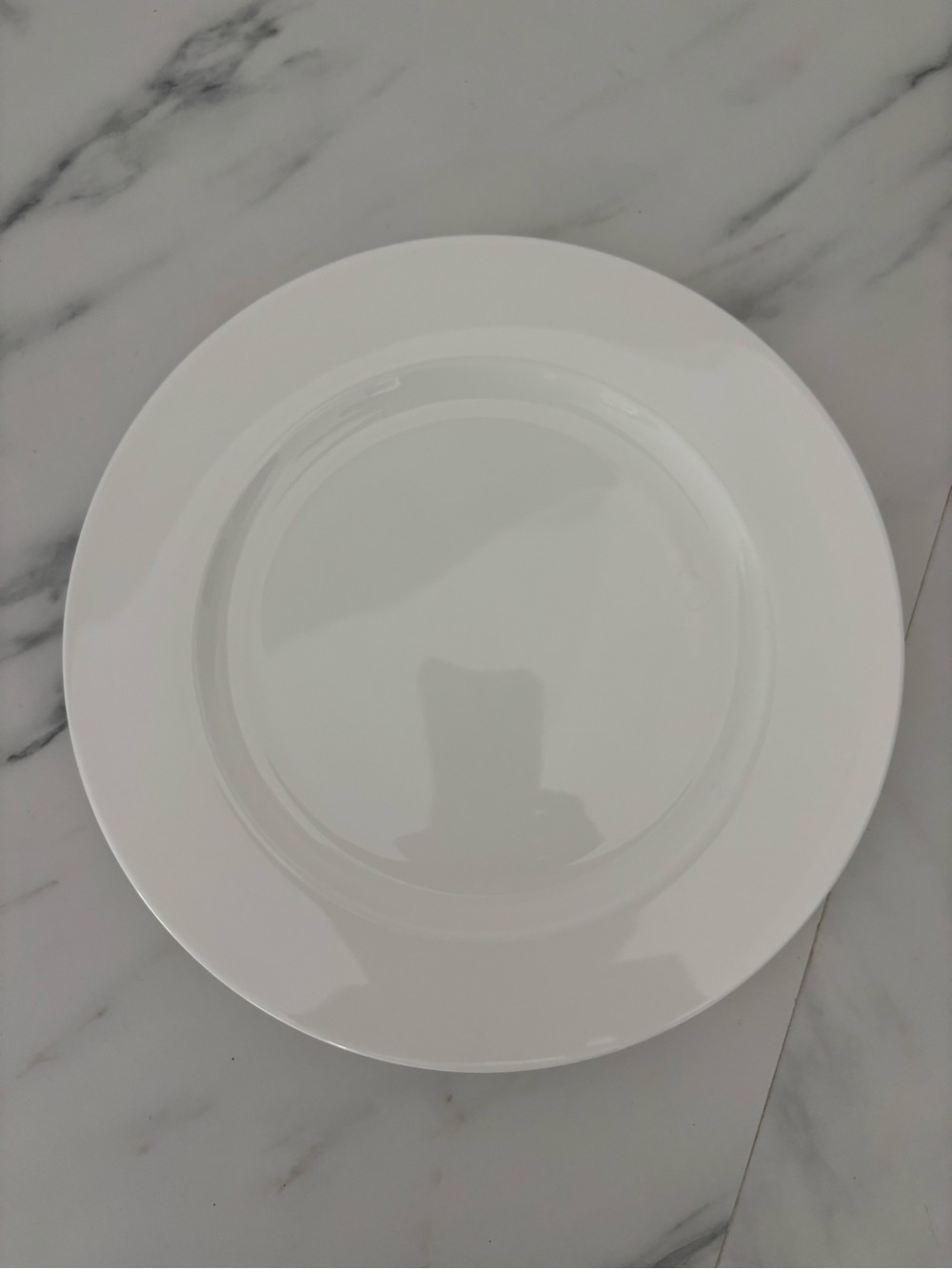 20 Mikasa Our table sawyer Classic White bone china salad Plate